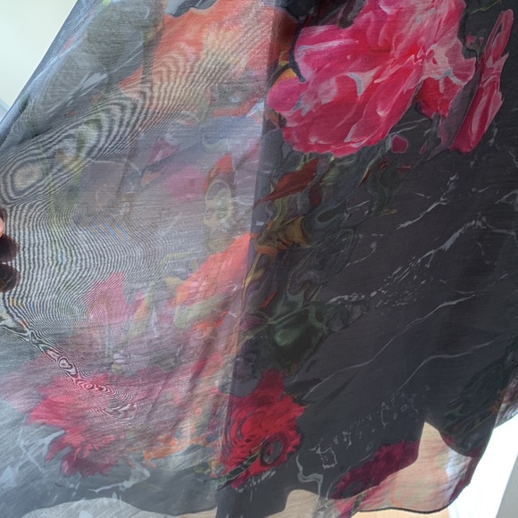 Ted Baker Puff Sleeve Dress (color anthracite grey with flowers) size 0 (XS) - Picture 5 of 6